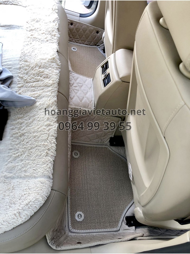 BMW 320i BMW 320i